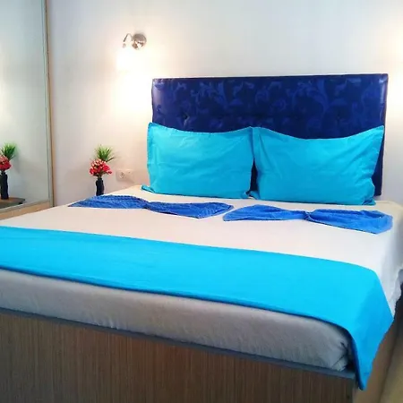 Homestay Opera House *